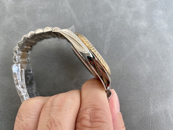 激安ロレックス内部構造